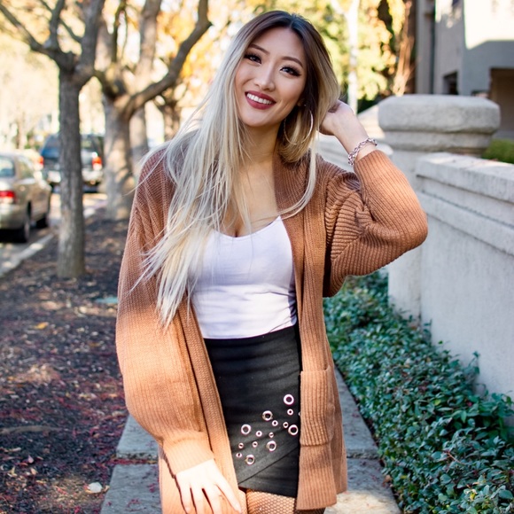 Hi my BooBoo Cakes, my name is Anne 💕 - Picture 5 of 8